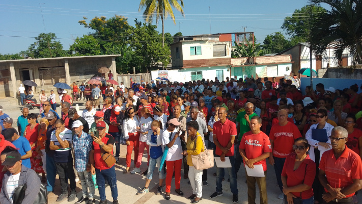 La juventud presente en acto por el 26 de Julio 2 4