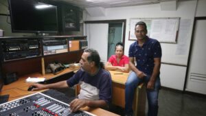 Al Compás de la Tarde Al Compás de la Tarde