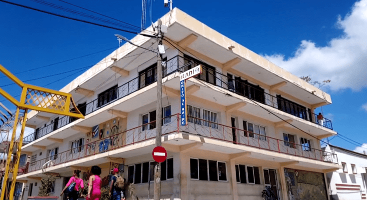 rgb radio grito de baire